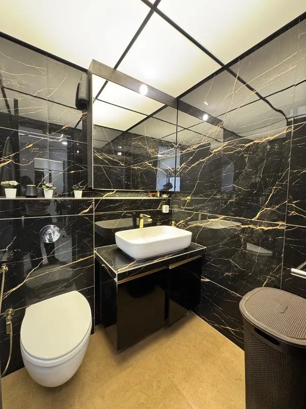 3 BHK Apartment in Platino, Lodha Splendora - Bathroom