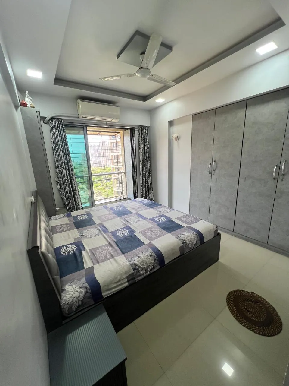 2 BHK Apartment in - Bedroom